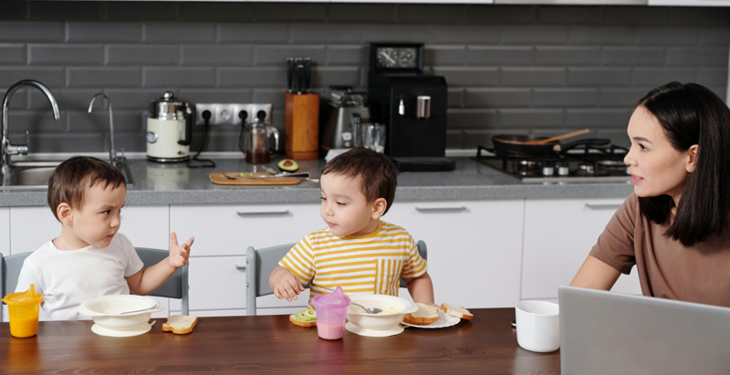 Toddlers Talking Toddlers Talking